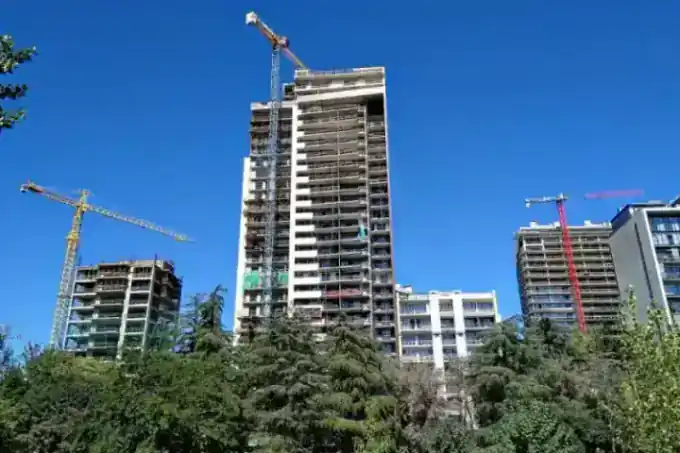 Downtown Residence — apartments under construction